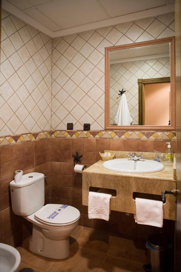 Hotel-Restaurante Cerrillo San Marcos ディエスマ エクステリア 写真