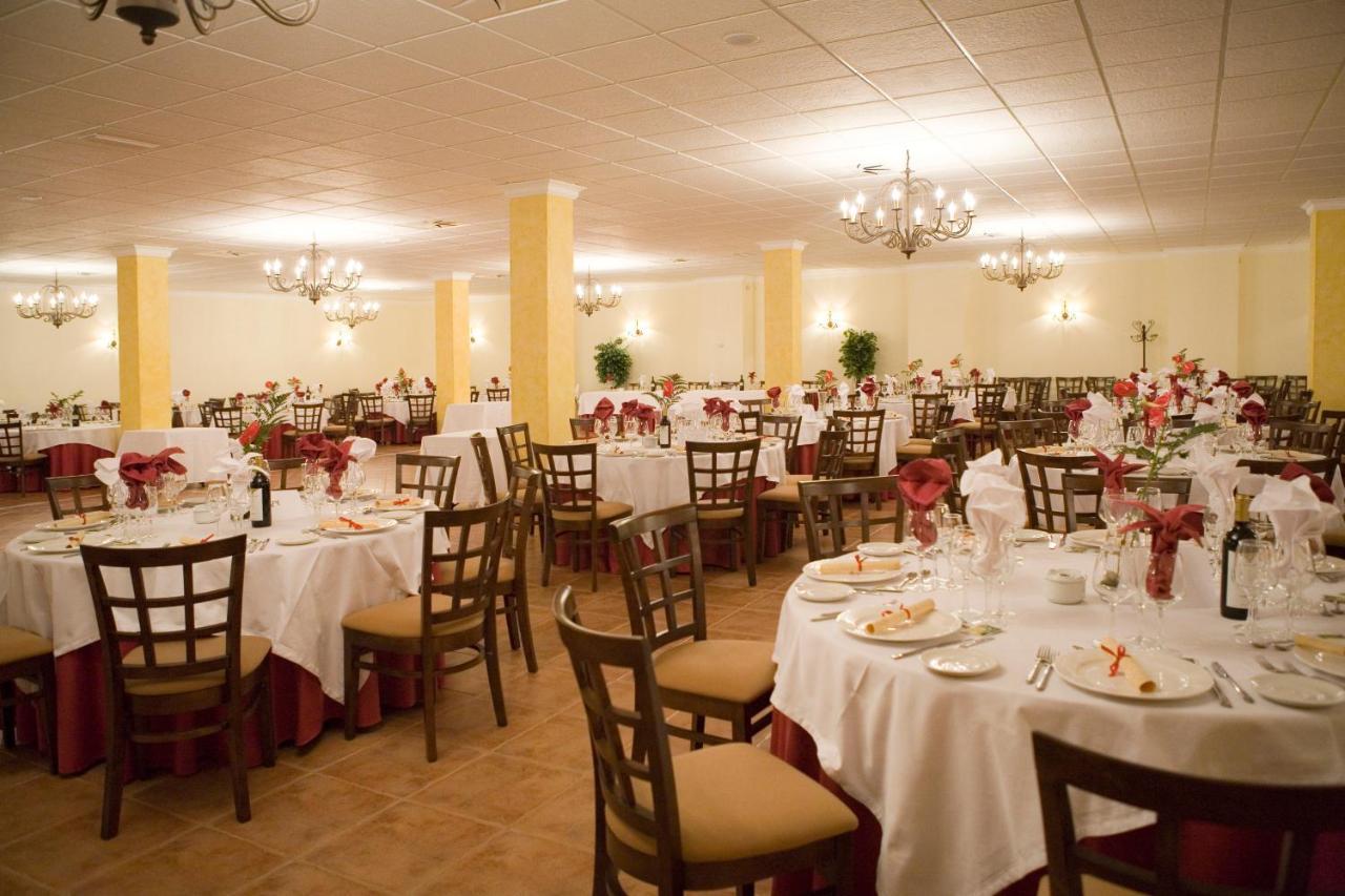 Hotel-Restaurante Cerrillo San Marcos ディエスマ エクステリア 写真